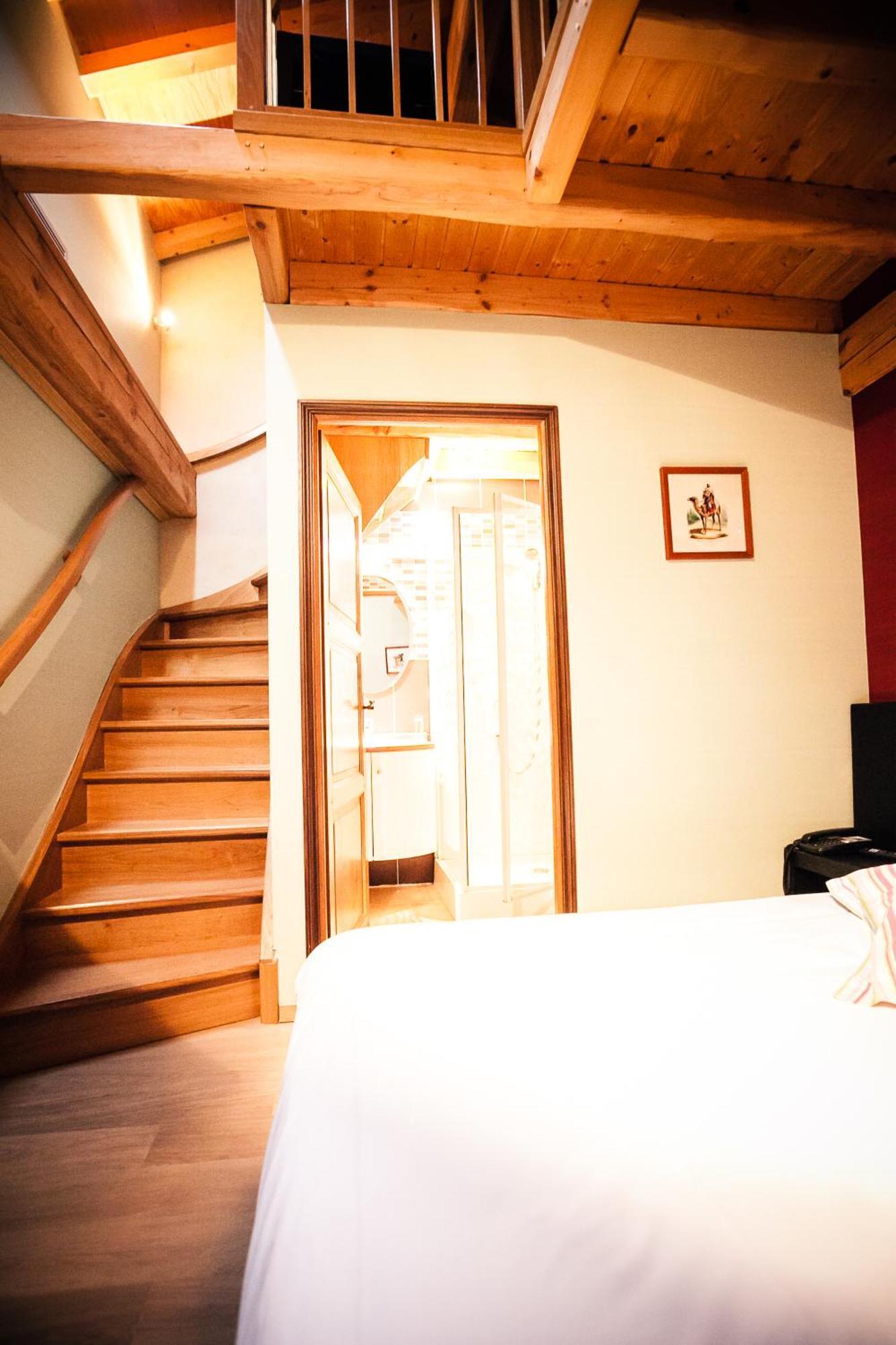 Hotel Les Ecuries De La Tour Mondonville Camera foto