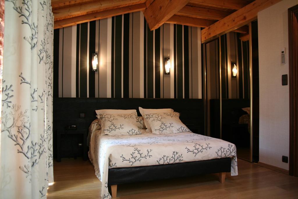 Hotel Les Ecuries De La Tour Mondonville Camera foto